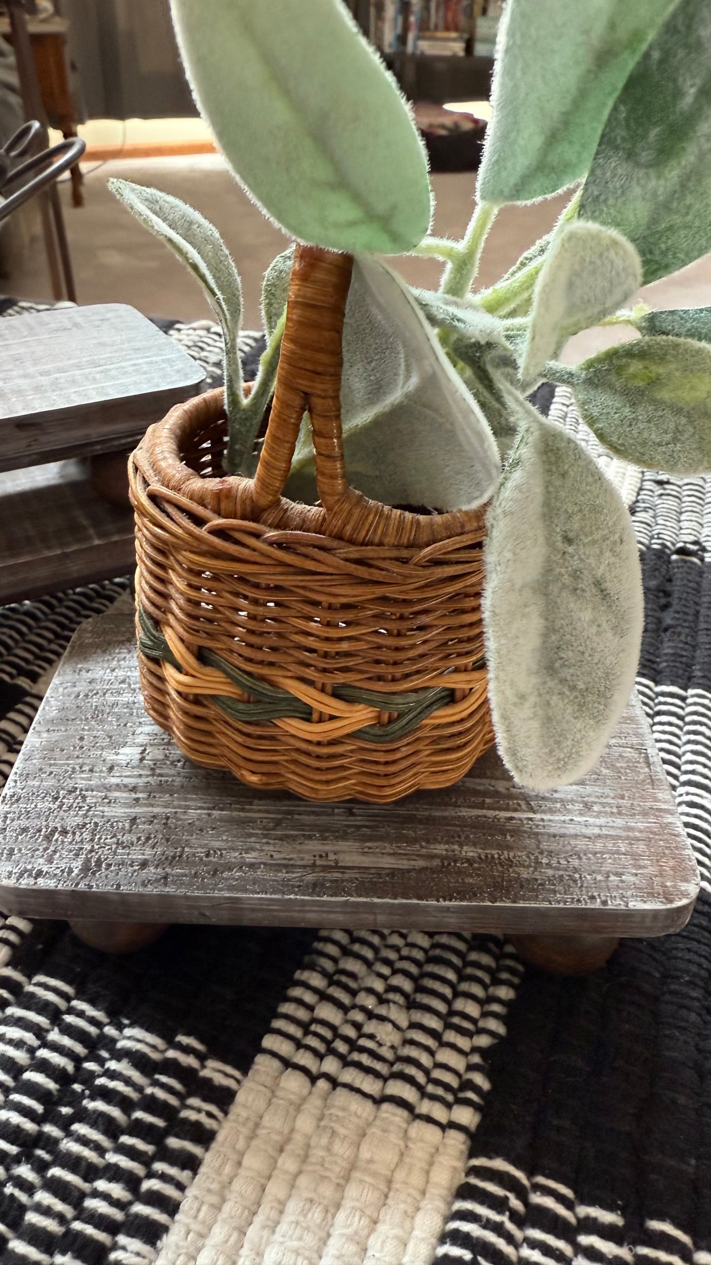 Rectangle Wood Trivet & Display Stand – A Stylish & Functional Accent for Your Home