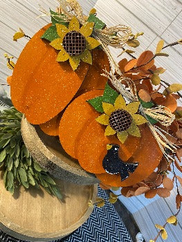 Double Pumpkin with sunflowers - Designs by SNK