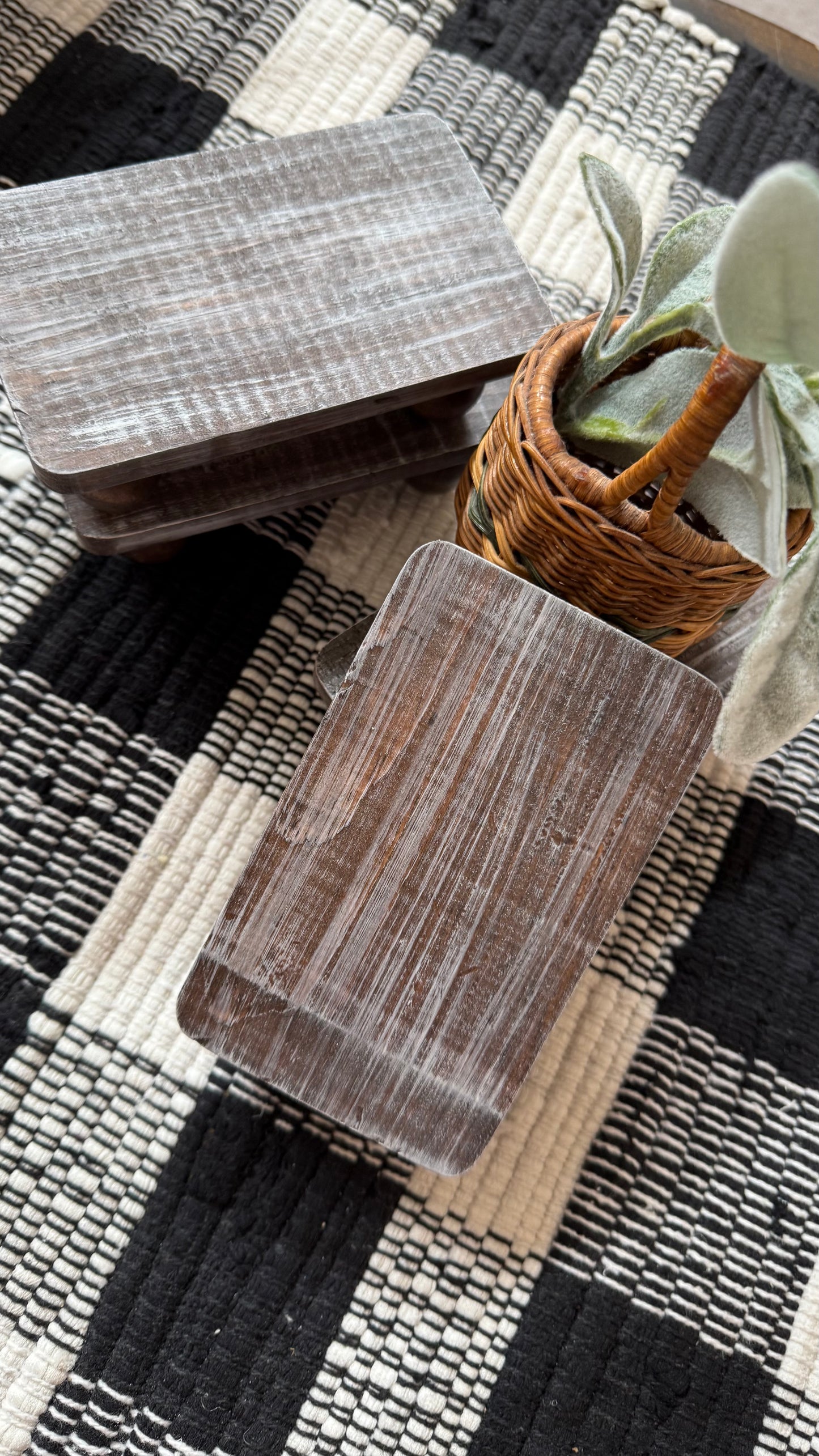 Rectangle Wood Trivet & Display Stand – A Stylish & Functional Accent for Your Home