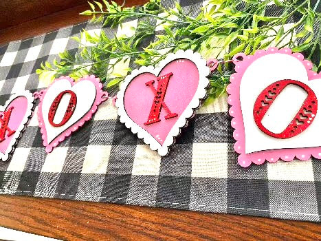 DIY Kit | Valentine Heart Banner |