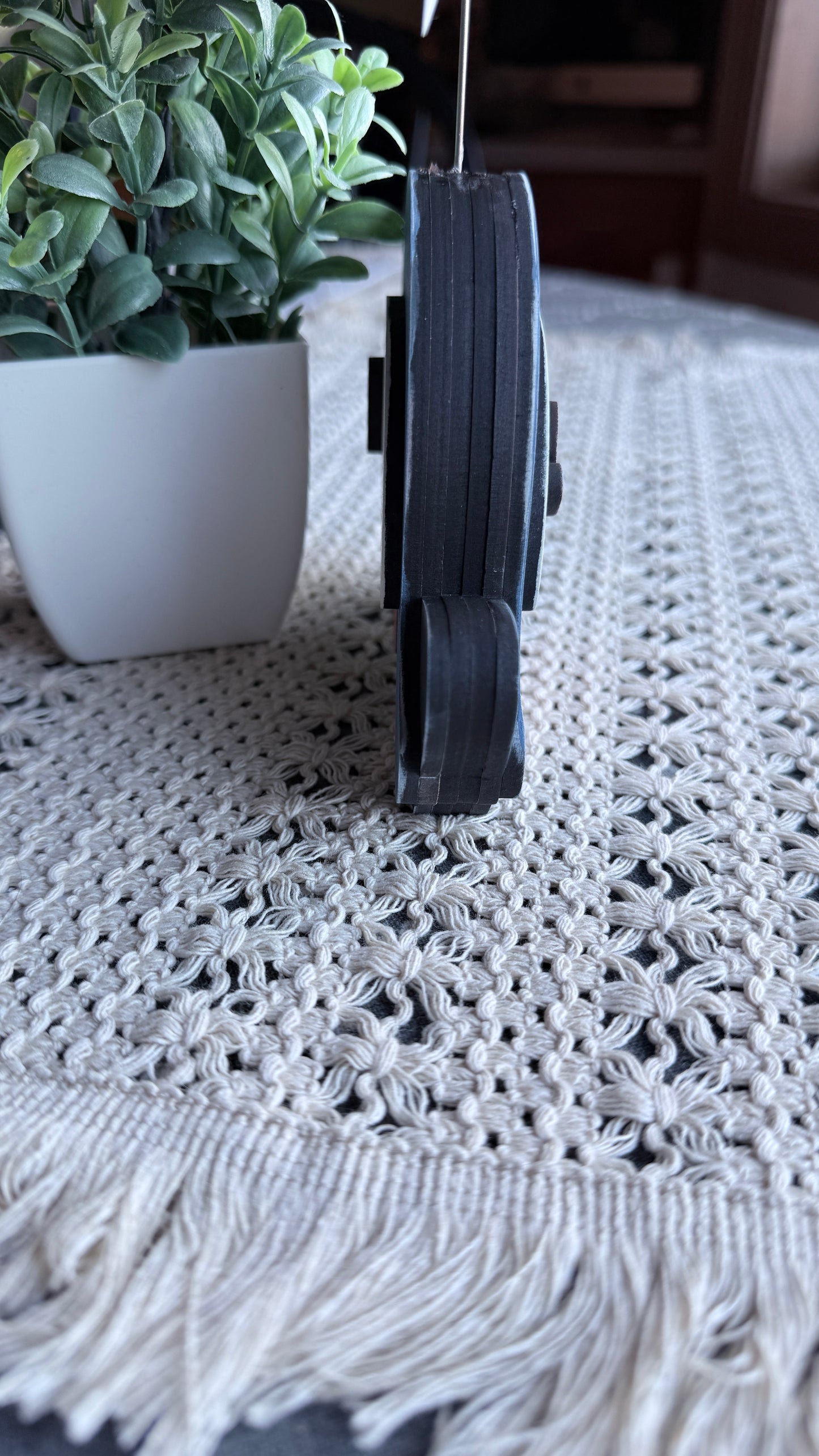 Penguin Decor | Homeware| Office Decor | Note or Photo Holder